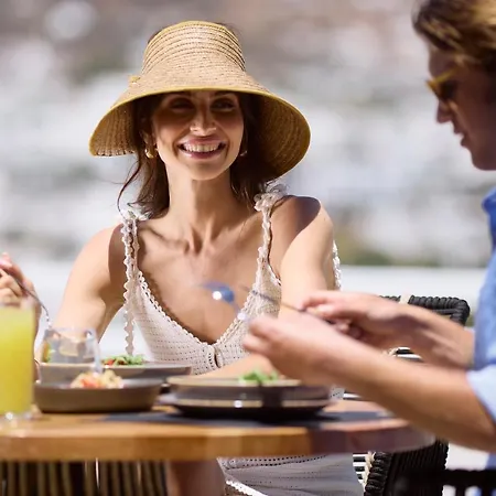 Nival Boutique アポロニア